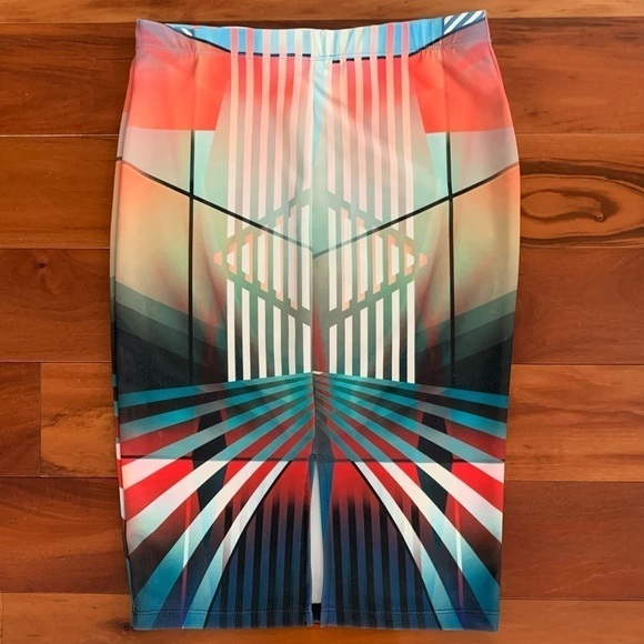 Romeo & Juliet Couture Skirt - Picture 3 of 4